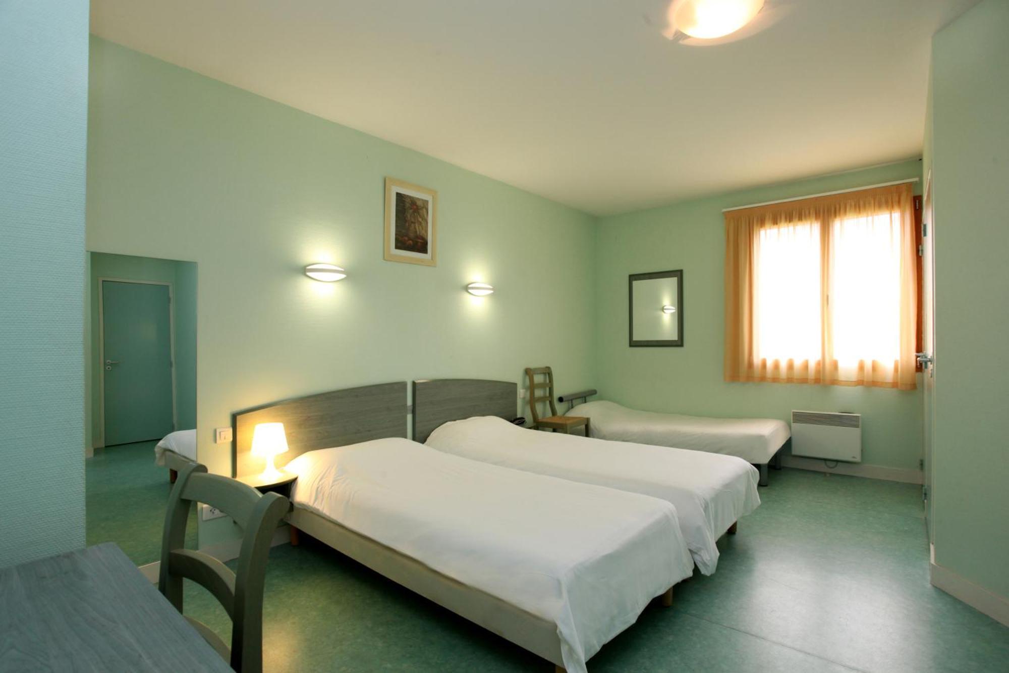 Ternelia Village Vacances Sainte Montaine Zewnętrze zdjęcie